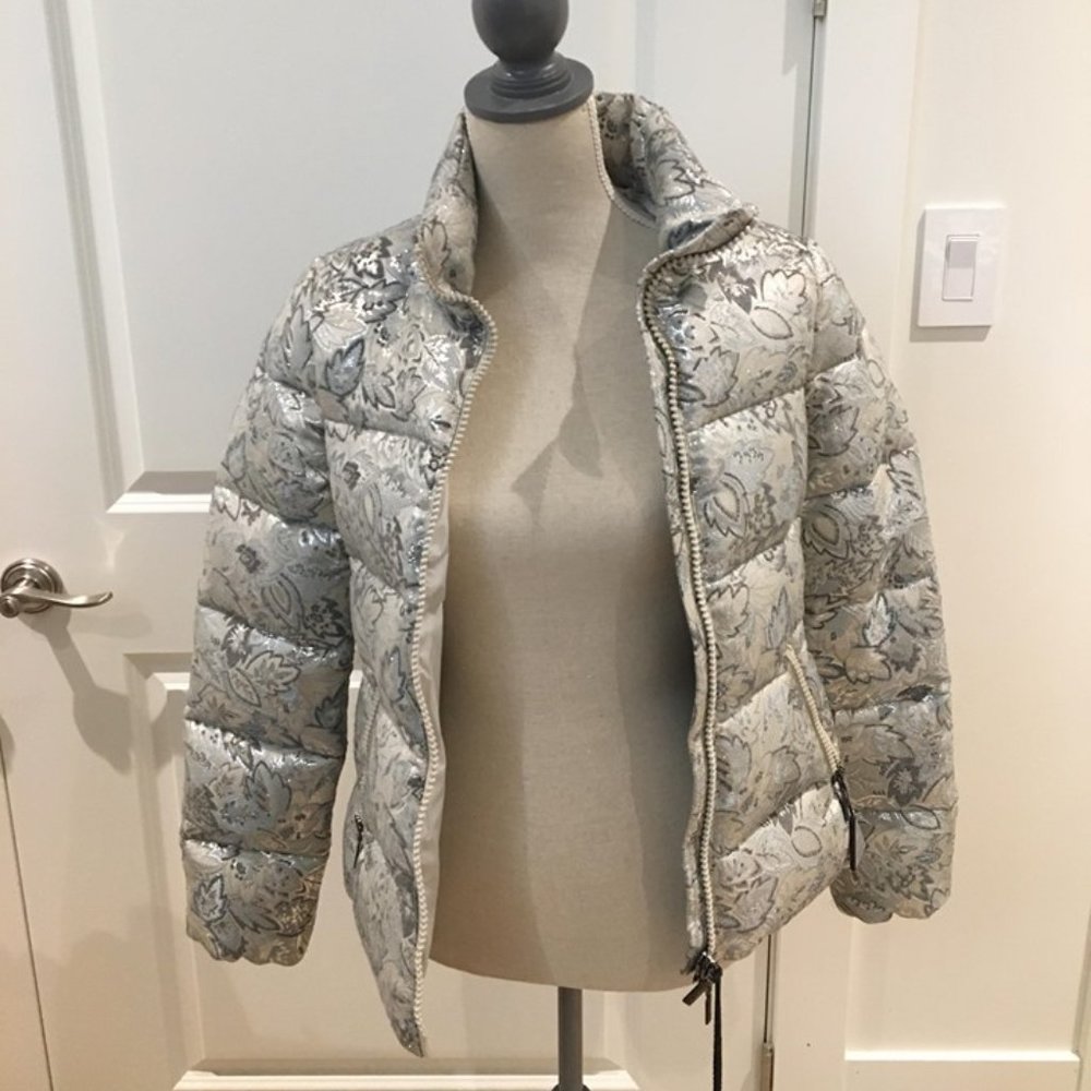 Brand new Moncler "Sariette" embroidered puffer jacket
